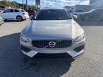 2025 V60 Cross Country Thumbnail 2