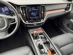 2025 V60 Cross Country Thumbnail 14