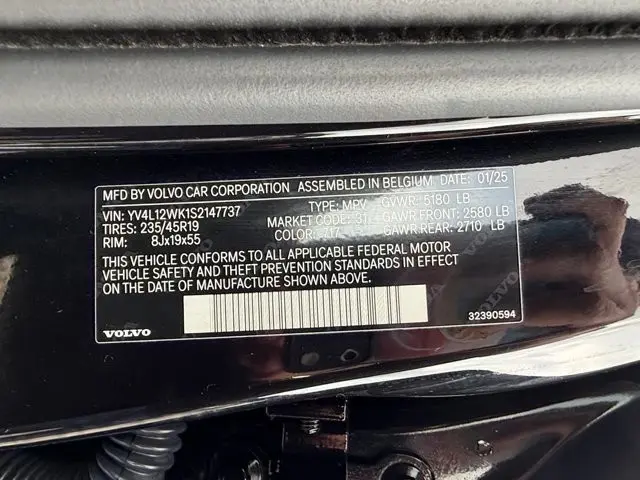 2025 Volvo V60 - $36,995