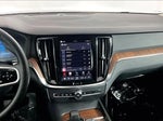 2025 V60 Cross Country Thumbnail 7