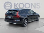 2025 V60 Cross Country Thumbnail 8