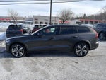 2025 V60 Cross Country Thumbnail 4