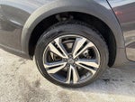 2025 V60 Cross Country Thumbnail 24