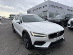2025 V60 Cross Country Thumbnail 1