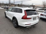 2025 V60 Cross Country Thumbnail 15