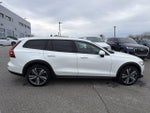 2025 V60 Cross Country Thumbnail 20