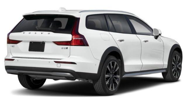 2025 Volvo V60 Cross Country B5 Plus