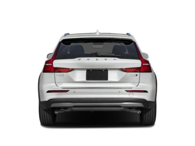 2025 Volvo V60 - $42,075