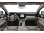 2025 V60 Cross Country Thumbnail 7