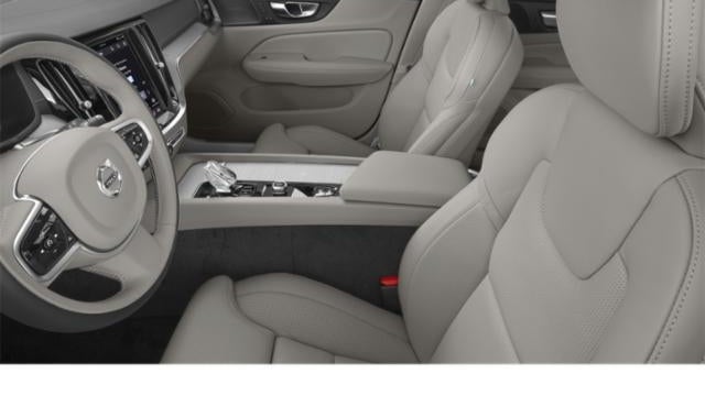 2025 Volvo V60 Cross Country B5 Plus
