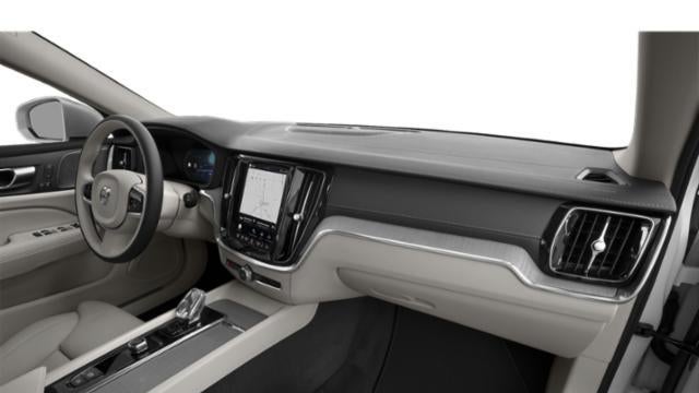 2025 Volvo V60 Cross Country B5 Plus