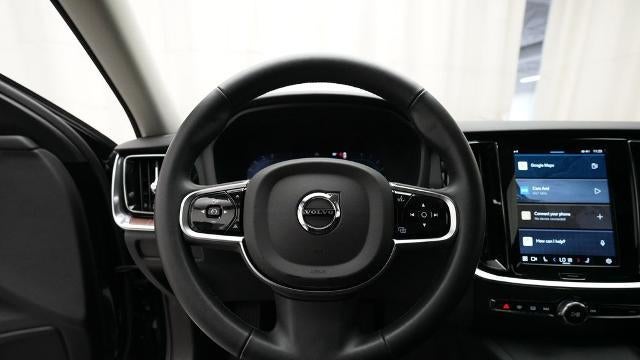 2025 Volvo V60 Cross Country B5 Plus