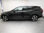 2025 V60 Cross Country Thumbnail 24