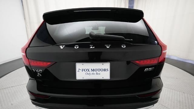2025 Volvo V60 Cross Country B5 Plus