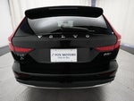 2025 V60 Cross Country Thumbnail 26