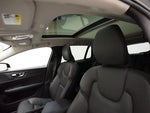 2025 V60 Cross Country Thumbnail 32