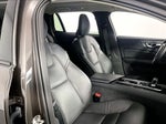 2025 V60 Cross Country Thumbnail 5