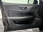 2025 V60 Cross Country Thumbnail 21
