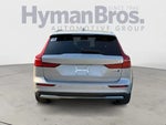 2025 V60 Cross Country Thumbnail 4
