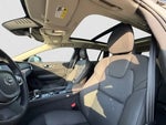 2025 V60 Cross Country Thumbnail 12