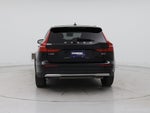 2025 V60 Cross Country Thumbnail 6