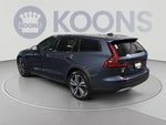 2025 V60 Cross Country Thumbnail 3