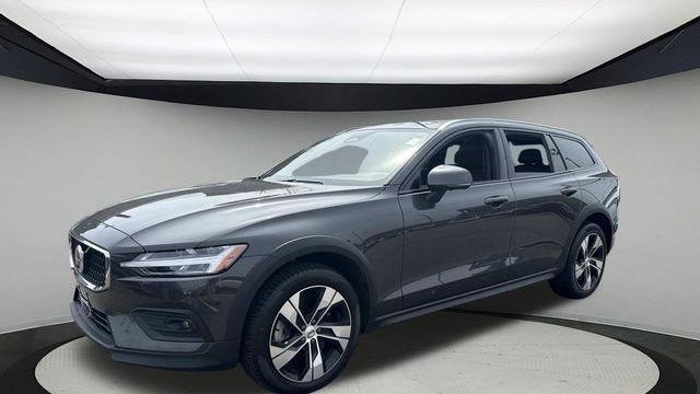 Preowned 2025 Volvo V60 Cross Country B5 Plus for Sale