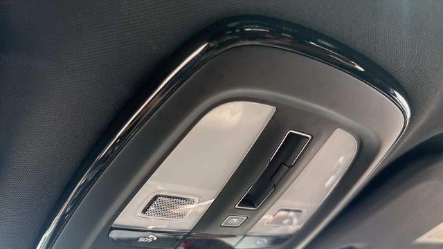 2025 Volvo V60 Cross Country B5 Plus
