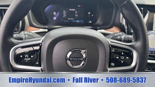 2025 Volvo V60 Cross Country B5 Plus