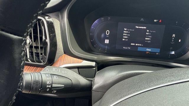 2025 Volvo V60 Cross Country B5 Plus