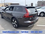 2025 V60 Cross Country Thumbnail 10