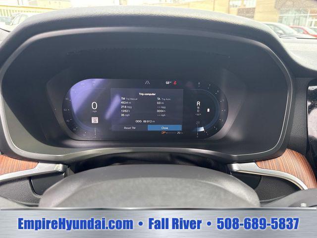 2025 Volvo V60 - $27,810