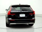 2025 V60 Cross Country Thumbnail 6