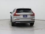 2025 V60 Cross Country Thumbnail 6