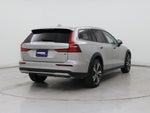 2025 V60 Cross Country Thumbnail 8
