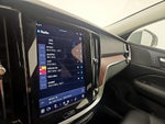 2025 V60 Cross Country Thumbnail 14