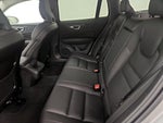 2025 V60 Cross Country Thumbnail 17