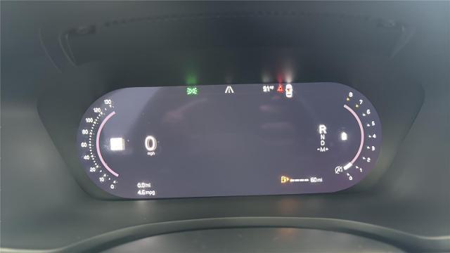 2025 Volvo V60 Cross Country B5 Plus
