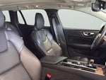 2025 V60 Cross Country Thumbnail 14