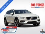 2025 V60 Cross Country Thumbnail 1