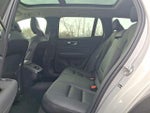 2025 V60 Cross Country Thumbnail 26