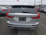 2025 V60 Cross Country Thumbnail 3