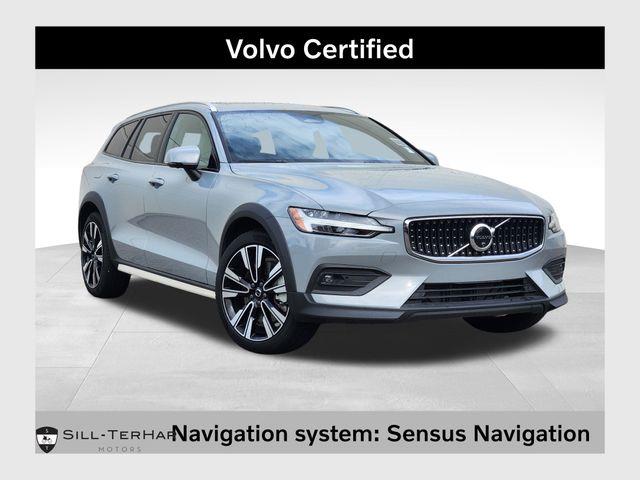 2025 Volvo V60 - $46,350