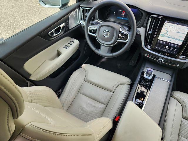 2025 Volvo V60 - $46,350