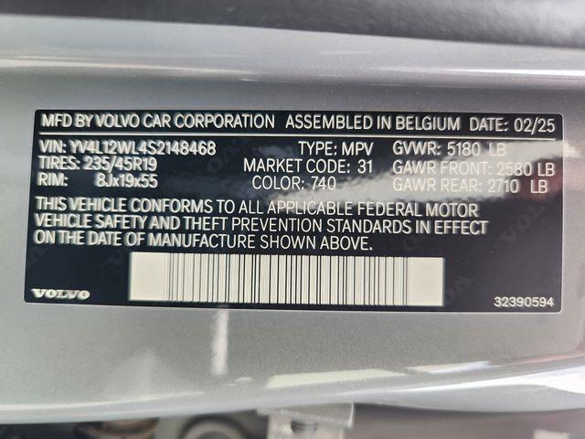 2025 Volvo V60 - $46,350