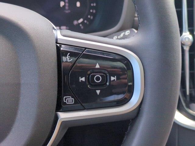 2026 Volvo V60 - $52,695