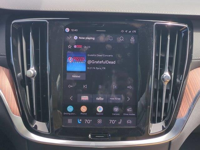 2026 Volvo V60 - $52,695