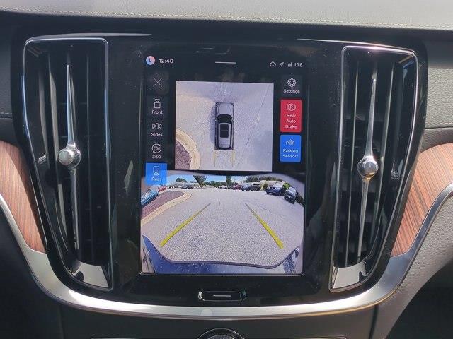 2026 Volvo V60 - $52,695