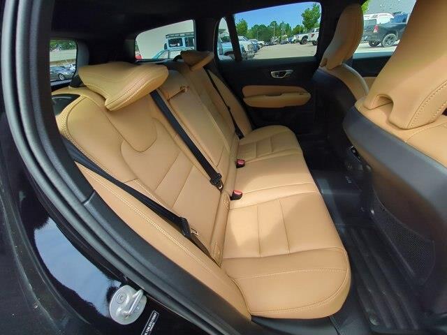 2026 Volvo V60 - $52,695