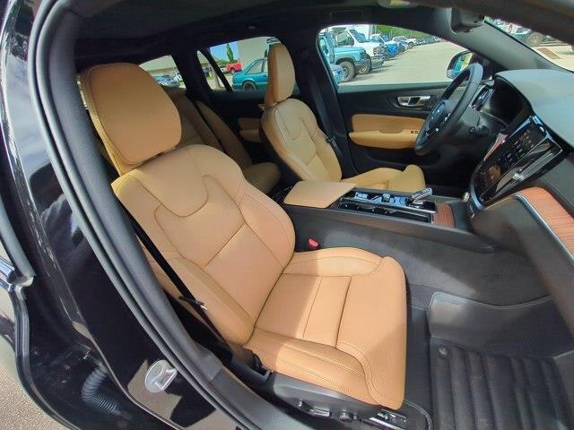 2026 Volvo V60 - $52,695